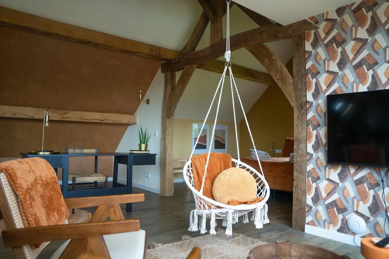 Tweezeven Bed & Breakfast Geulle